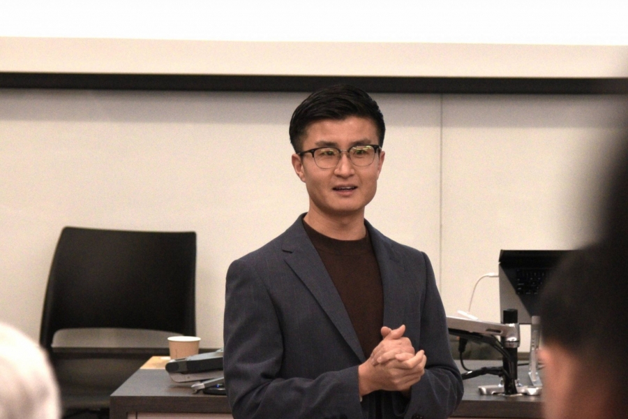 Wenxi Pu speaks at Reg Litz teaching day