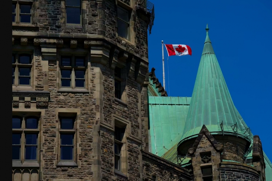 Blue sky with the parliament bldgs in ottawa