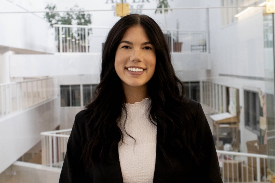 portrait of Rheanne Morin