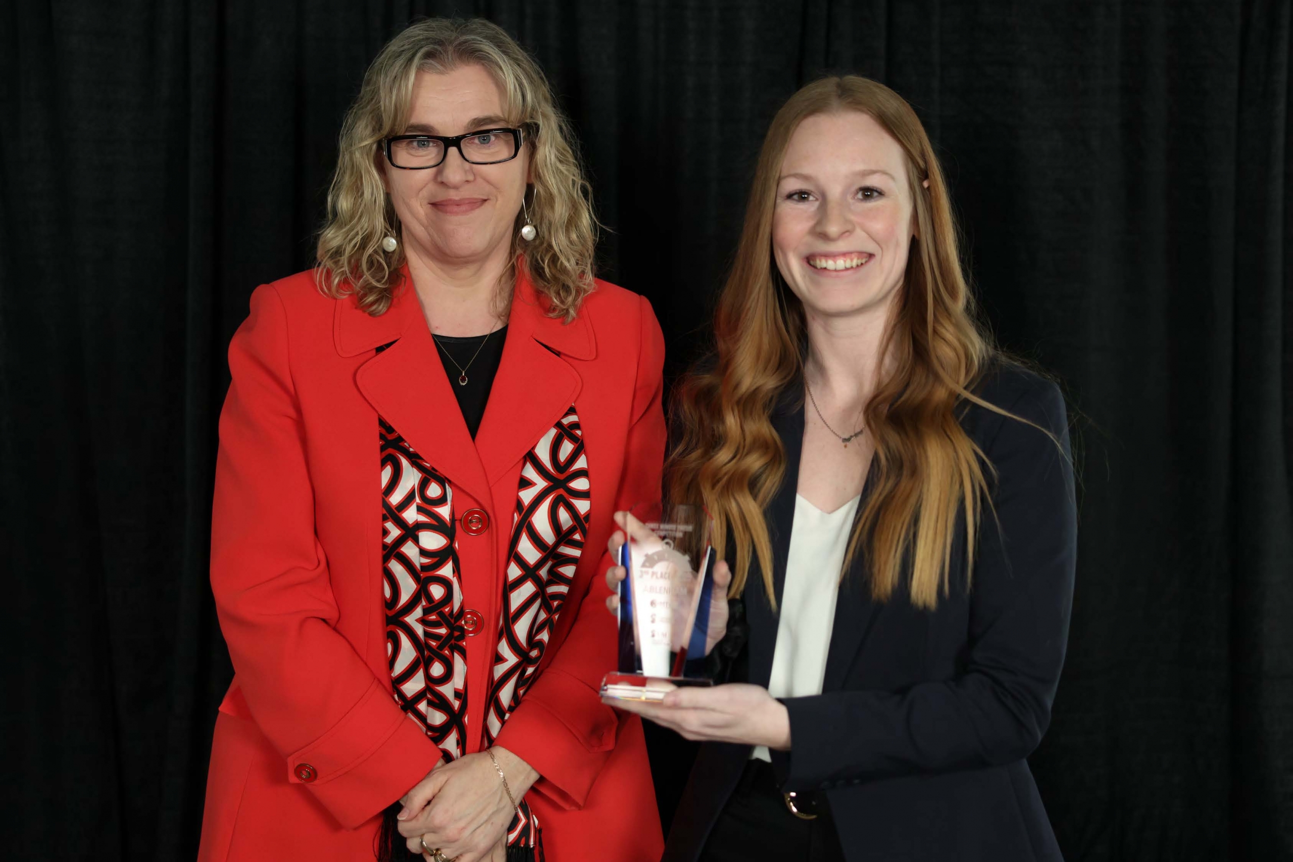 Dr. Kelley Main and third place winner Taylor Orchard.