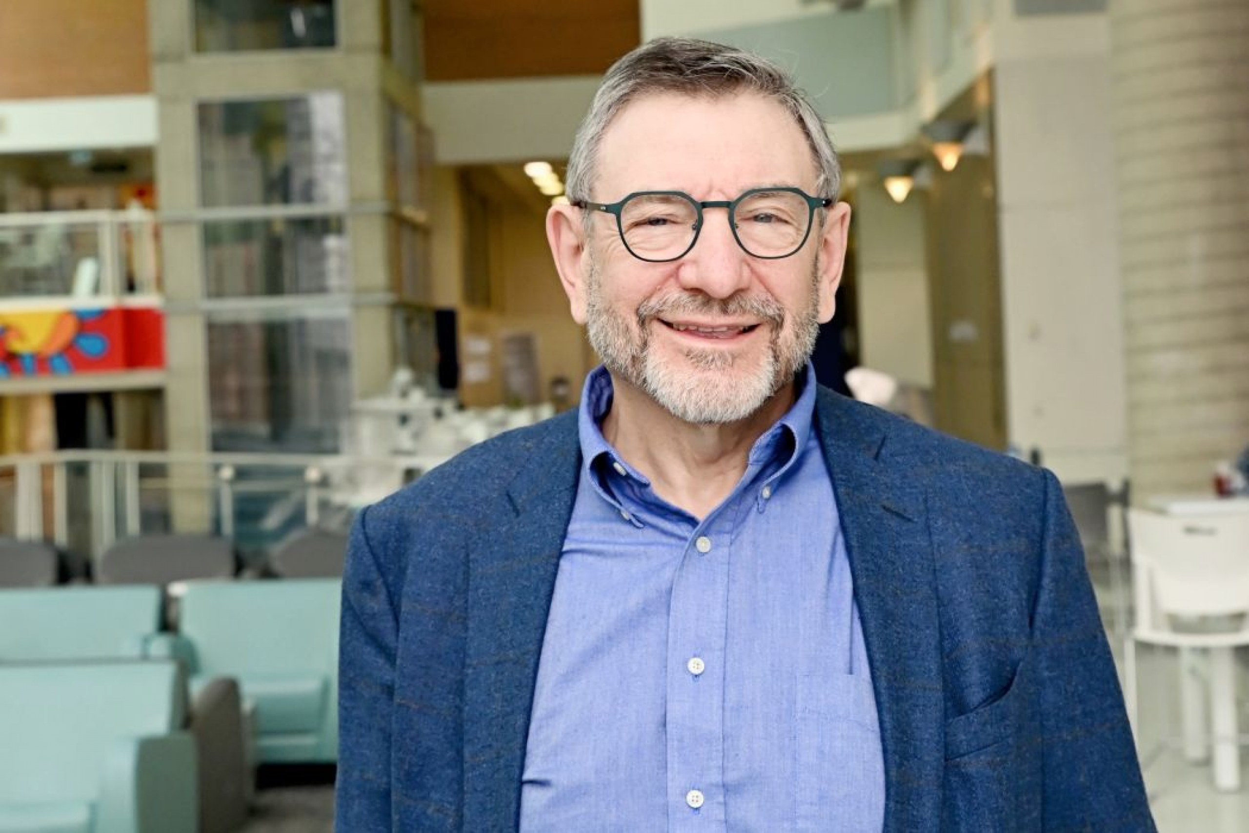 Portrait of Dr. Cliff Yaffe. 