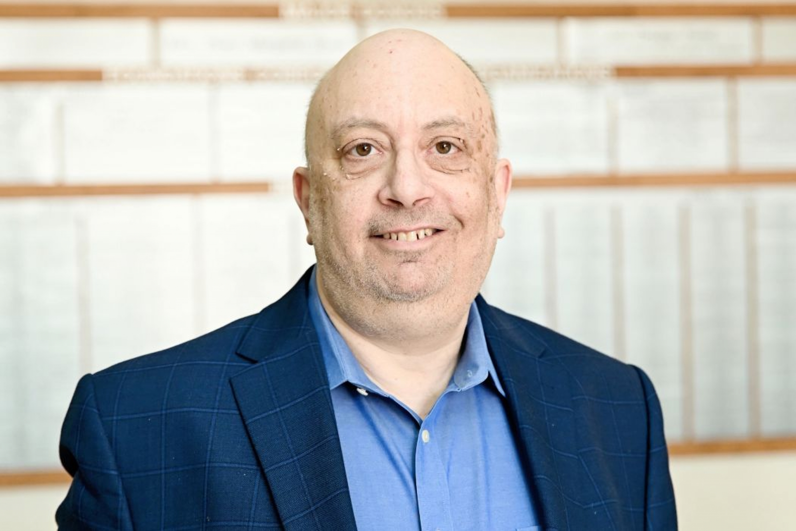 Portrait of Dr. Shayne Taback. 