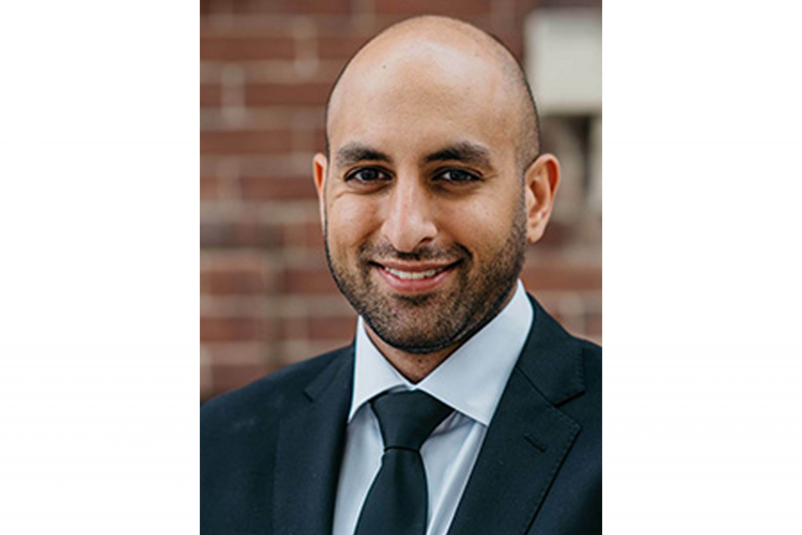 Portrait of Dr. Rafiq Andani.