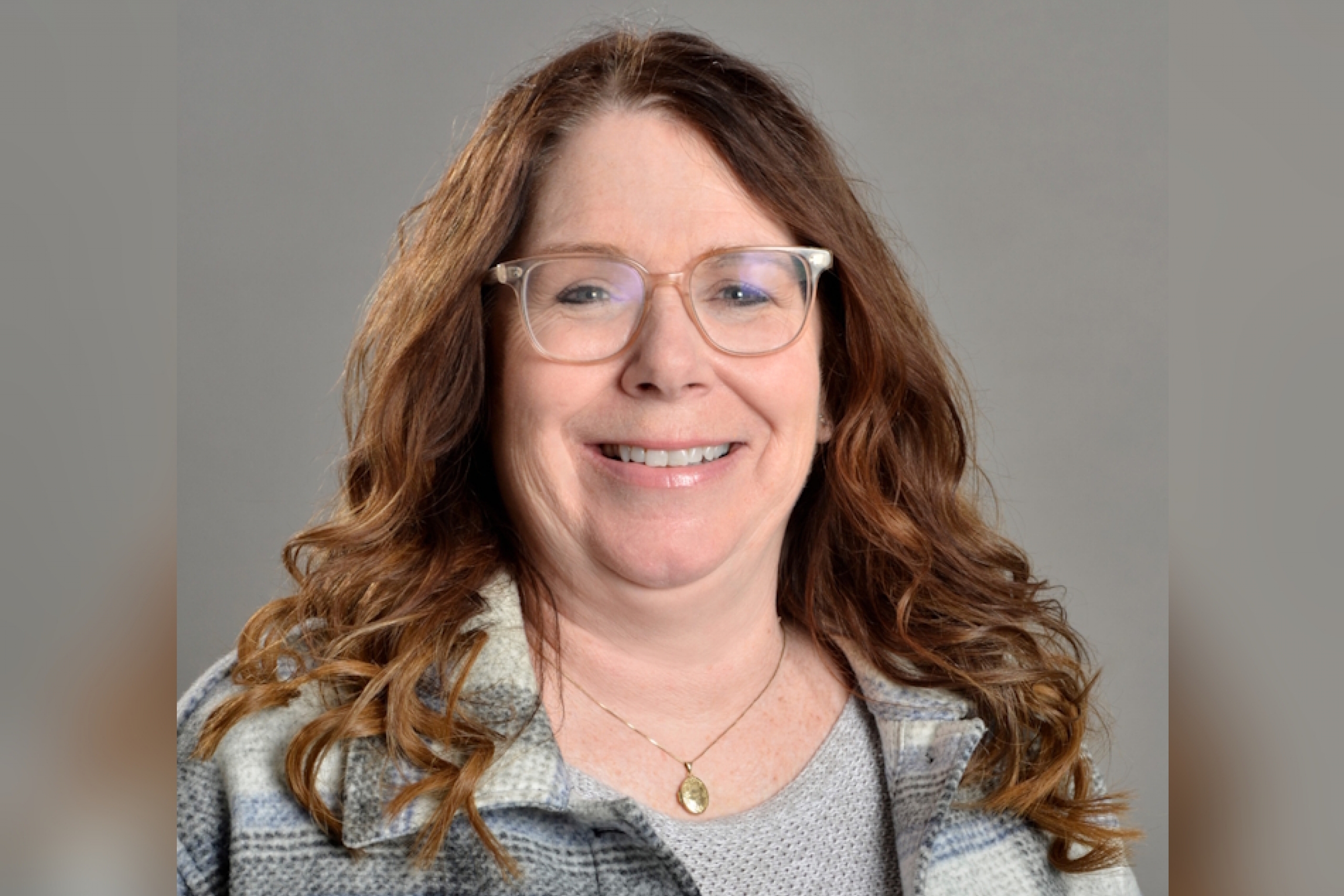 A head shot of a woman