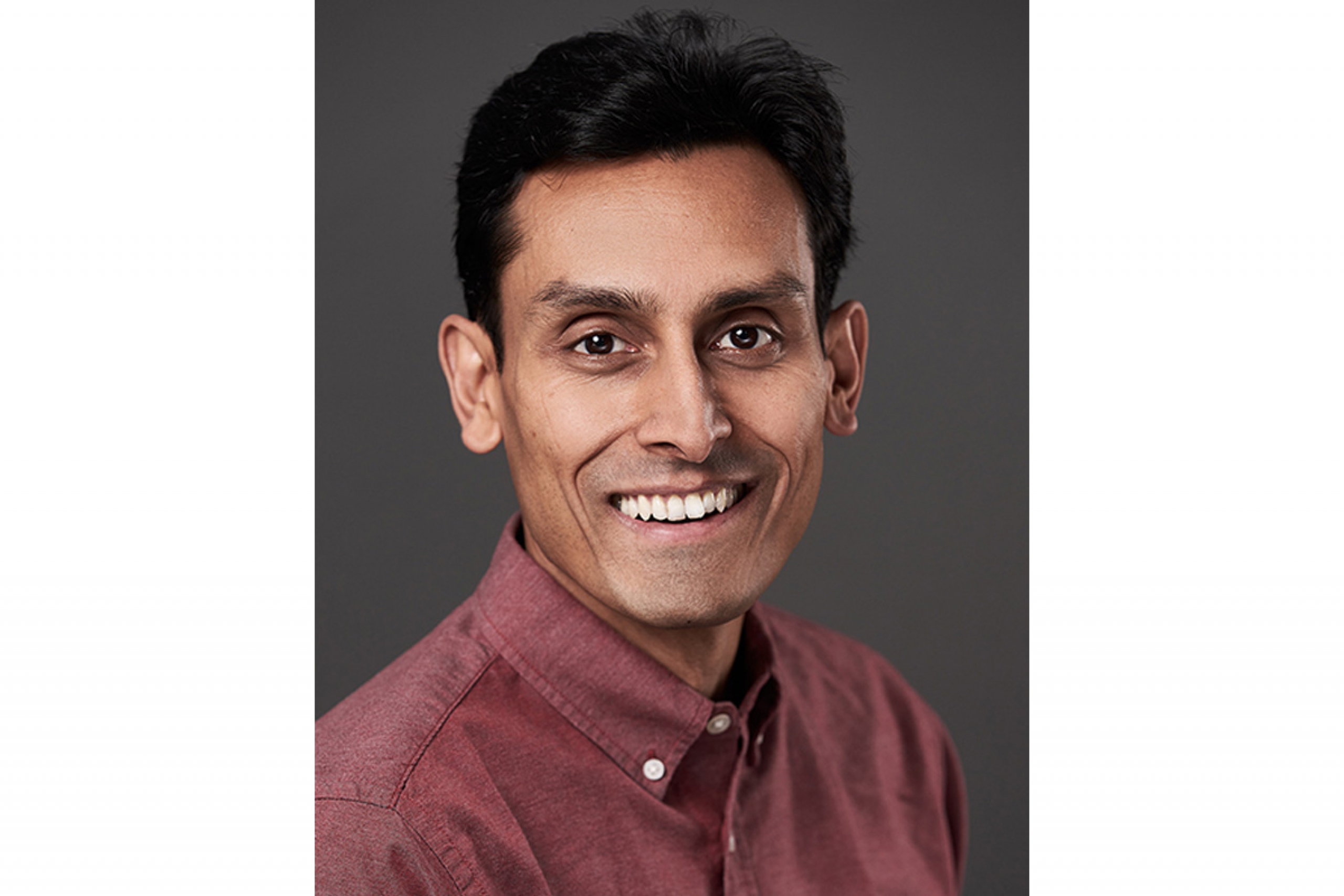 Headshot of Dr. Deepak Louis.