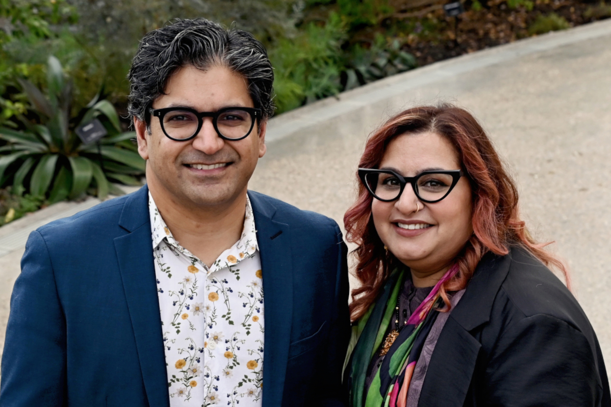 Portrait of Dr. Versha Banerji and Dr. Shantanu Banerji.