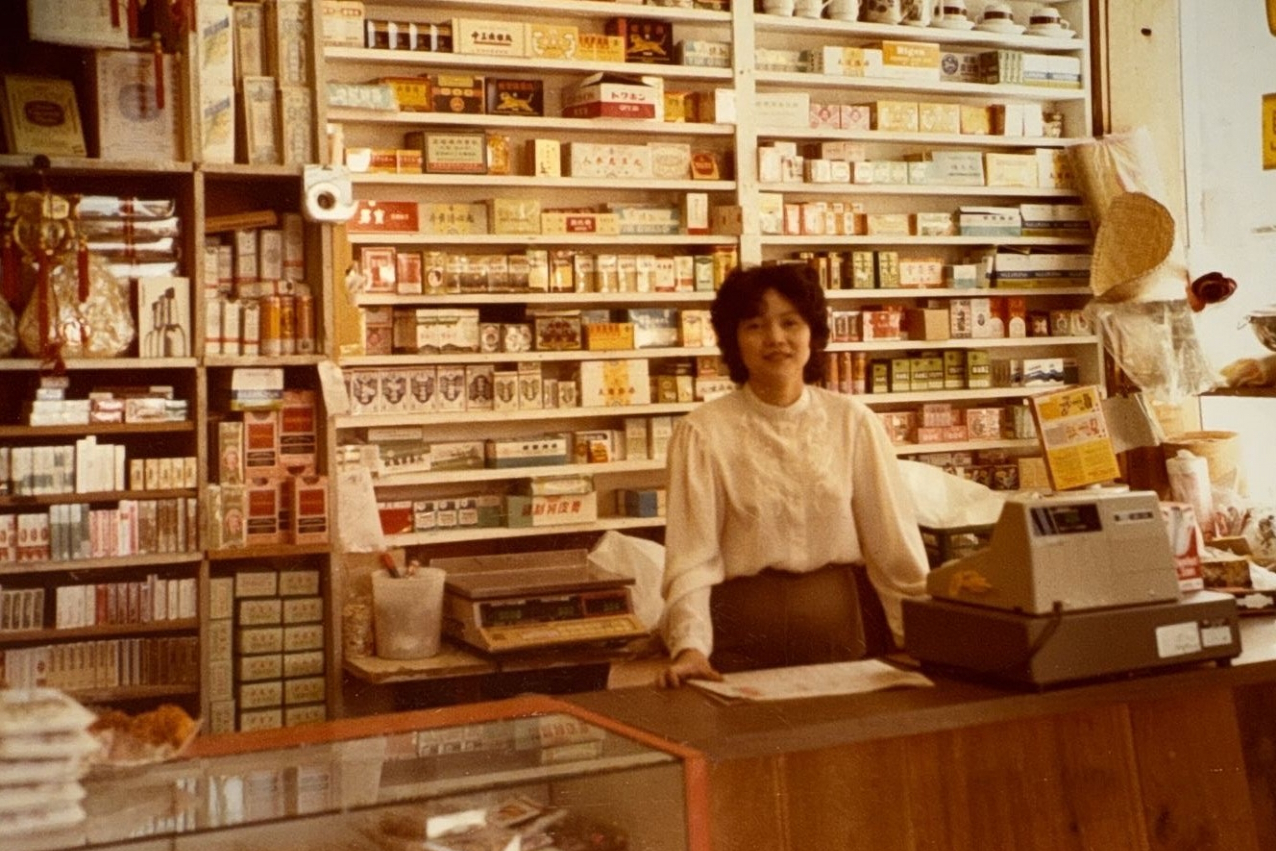 Moc Que at Young's Convenience