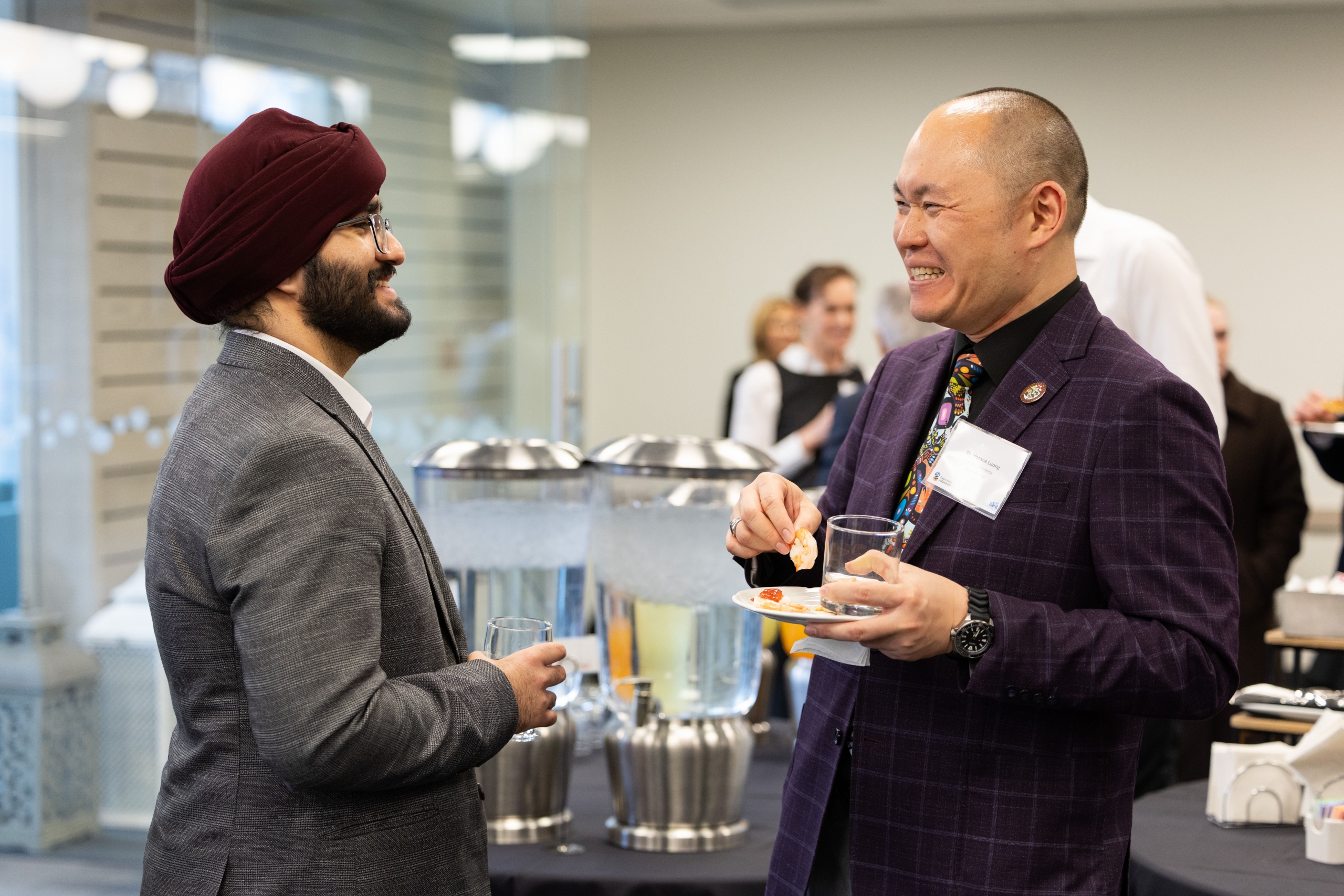 Darshan Singh has a nice discussion with Faculty of Science Associate Dean, Dr. Horace Luong.