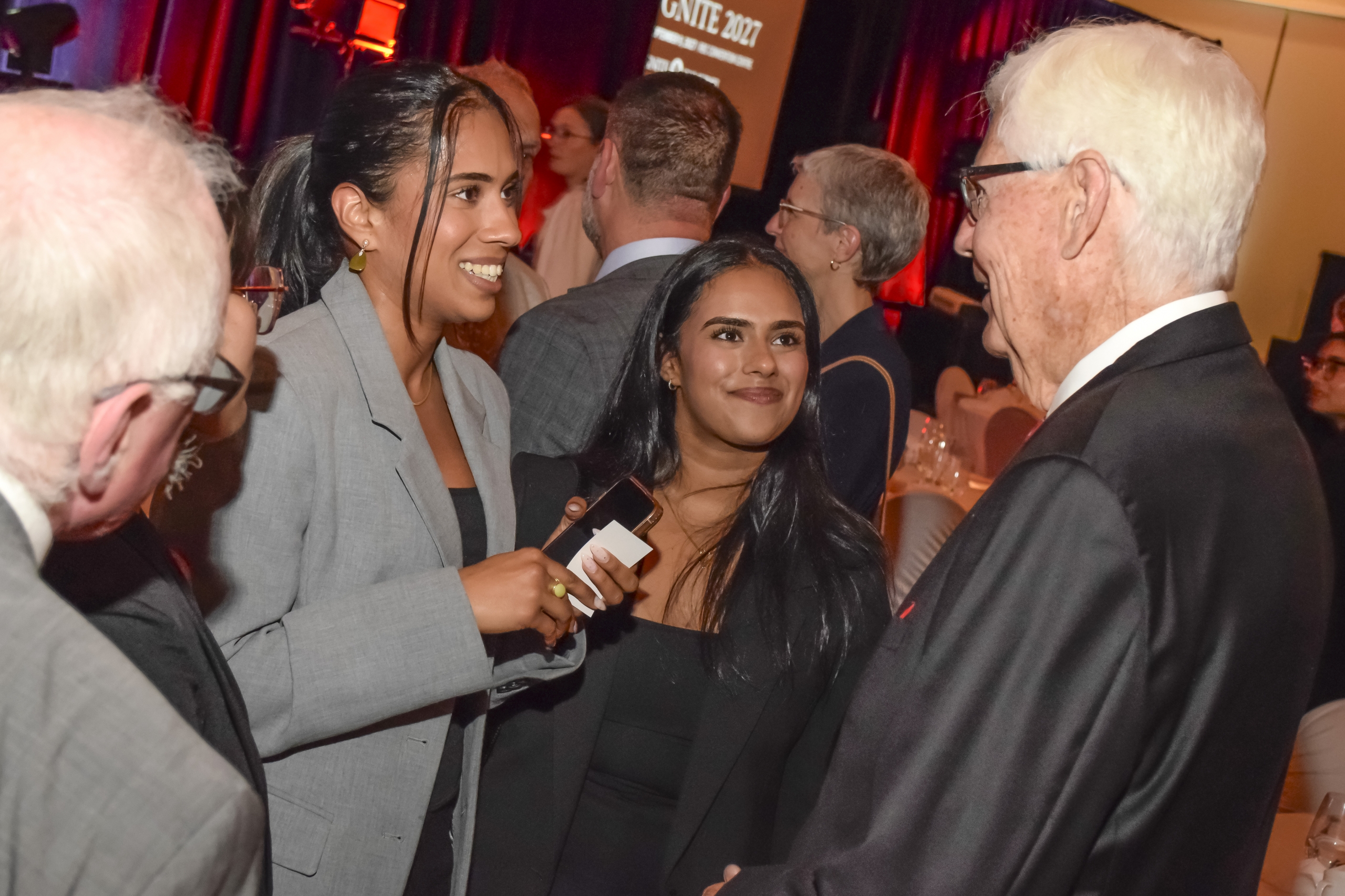 Students speak to Arni Thorsteinson