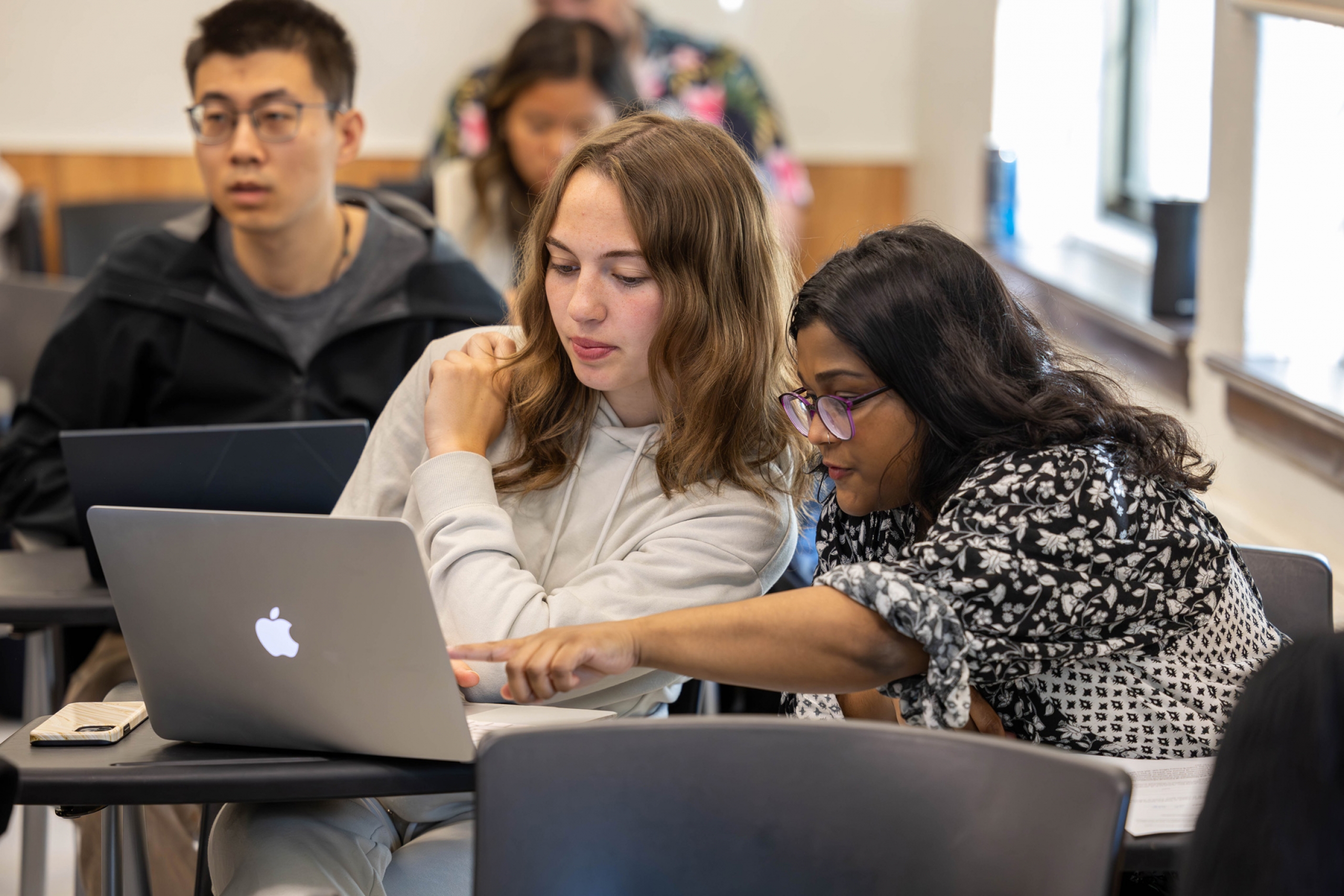Students attend writing support workshop