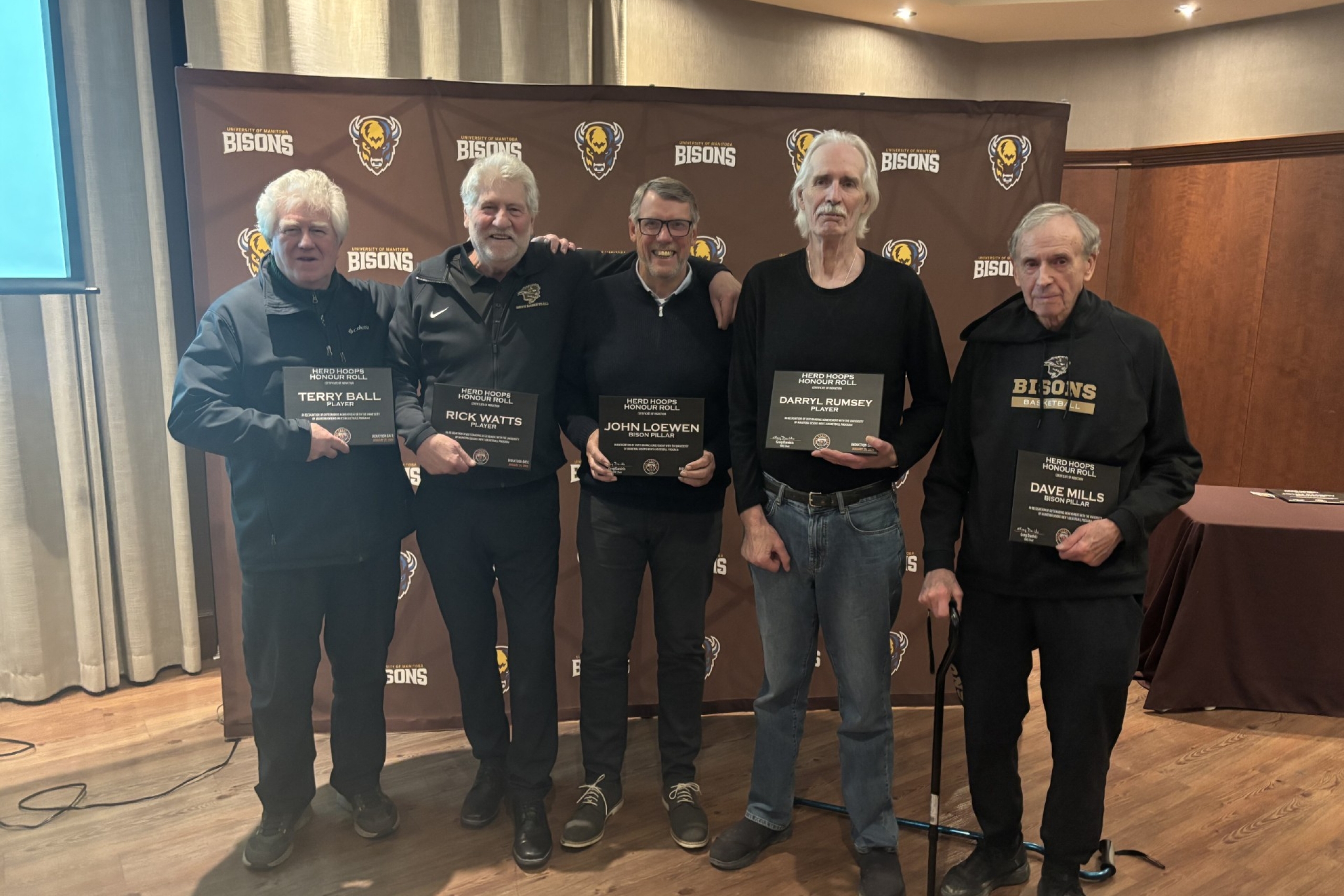 bisons inducted into herd hoops honour role