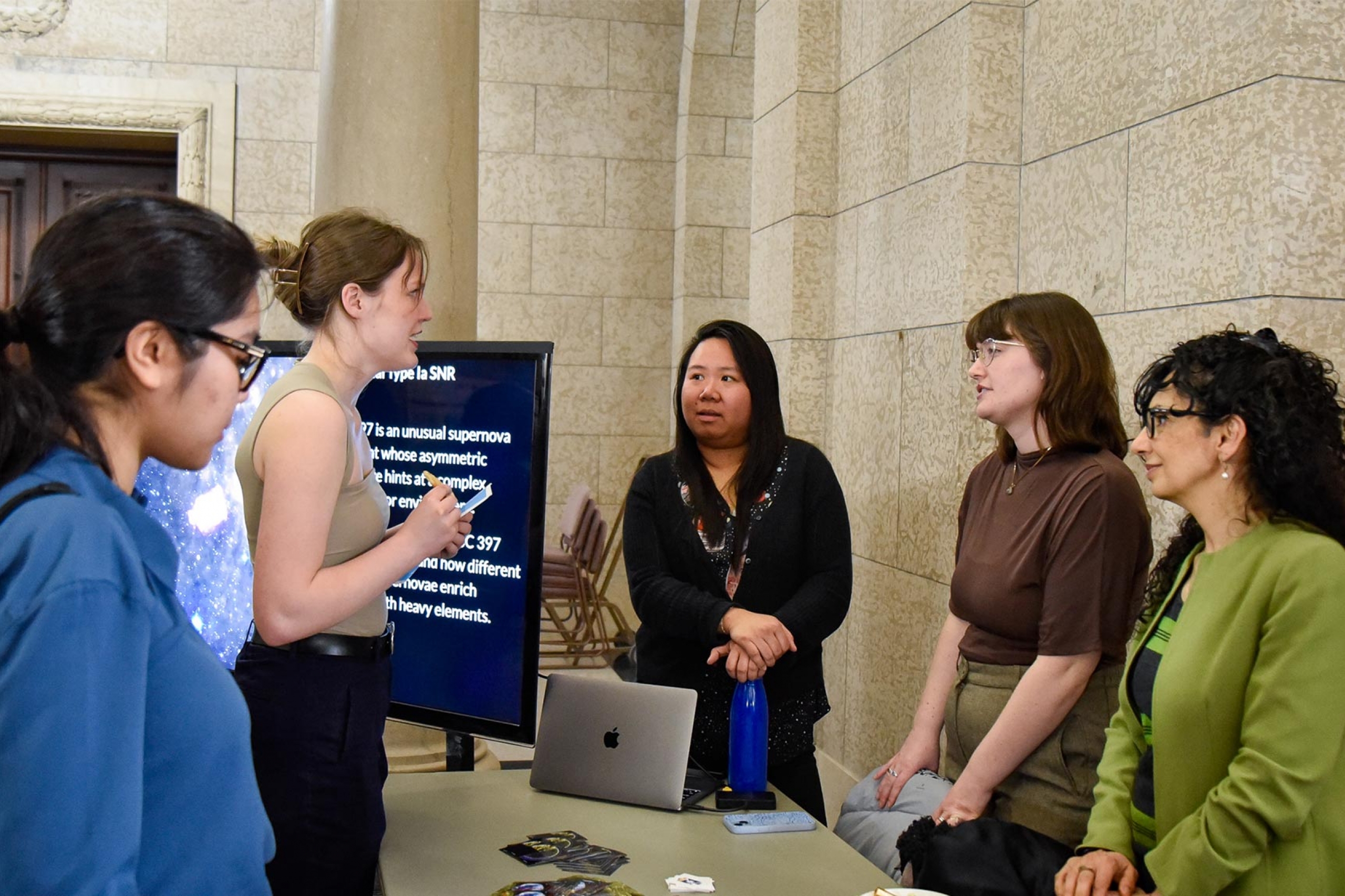 Samar talking with the students in the legislative building.