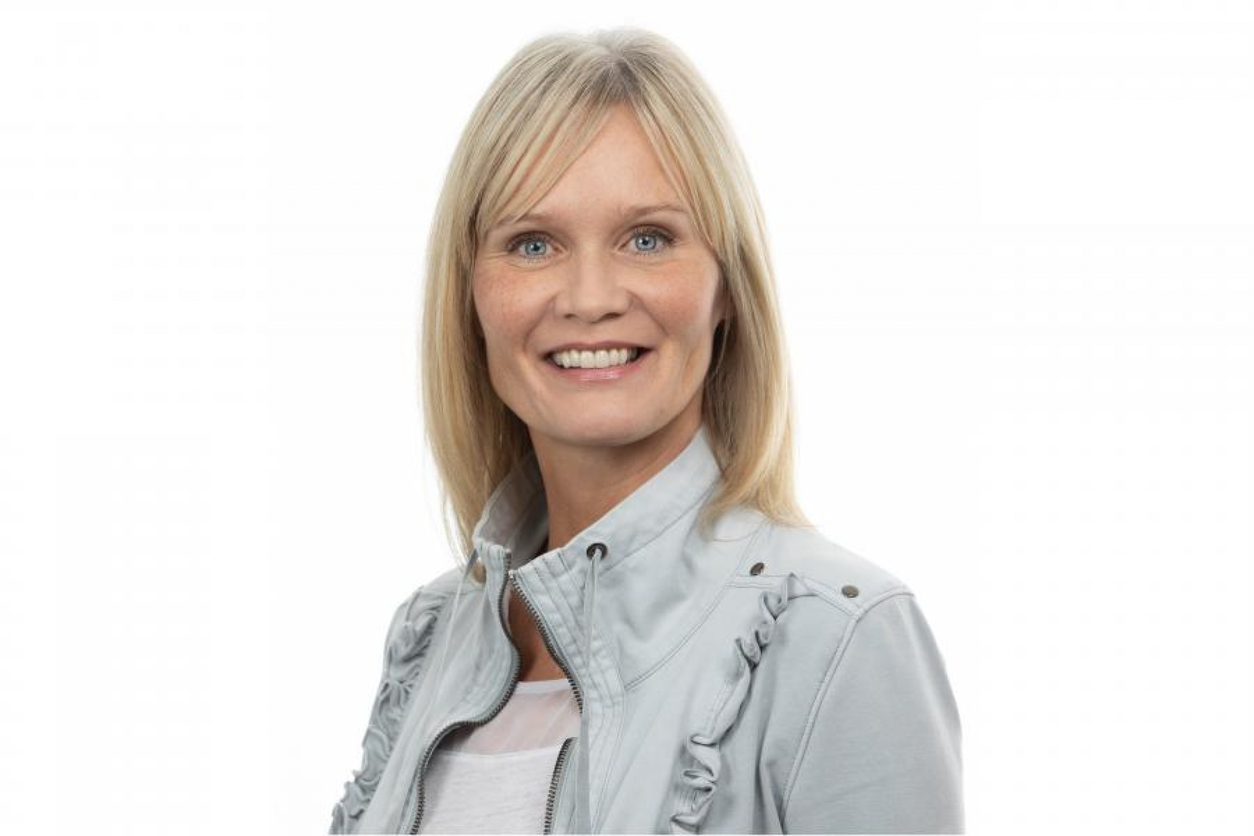 A headshot of a woman